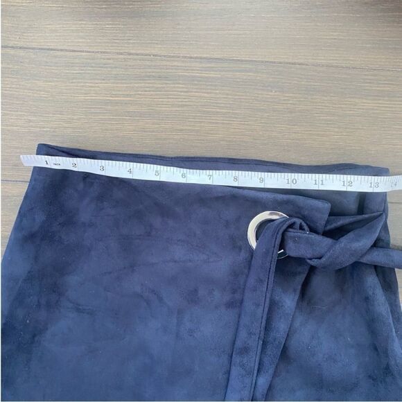 LOFT || high waisted suede mini skirt - Picture 8 of 9